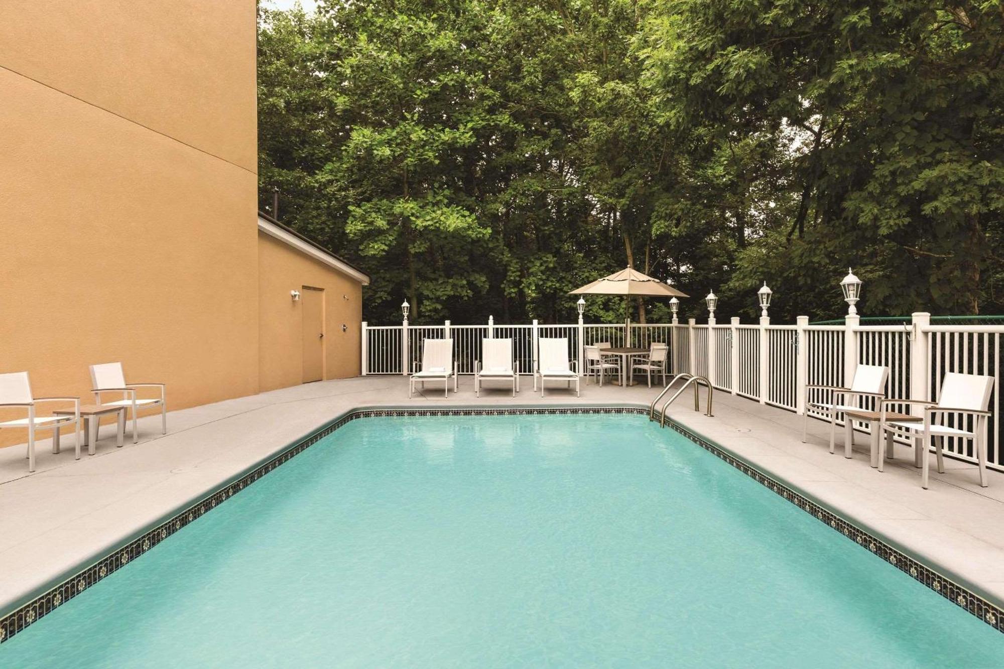 Country Inn & Suites By Radisson, Lawrenceville, Ga Exterior foto
